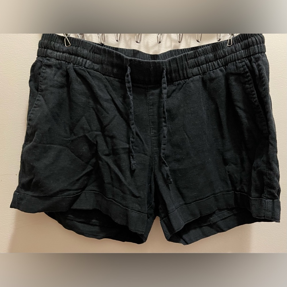 OLD NAVY black linen shorts